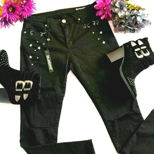 ๐NWOT BLANKNYC Black Intro Studded Jeans